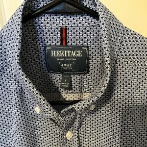 Men’s Heritage Small Shirt Sleeve Button Up Shirt. Dark Blue and White pattern